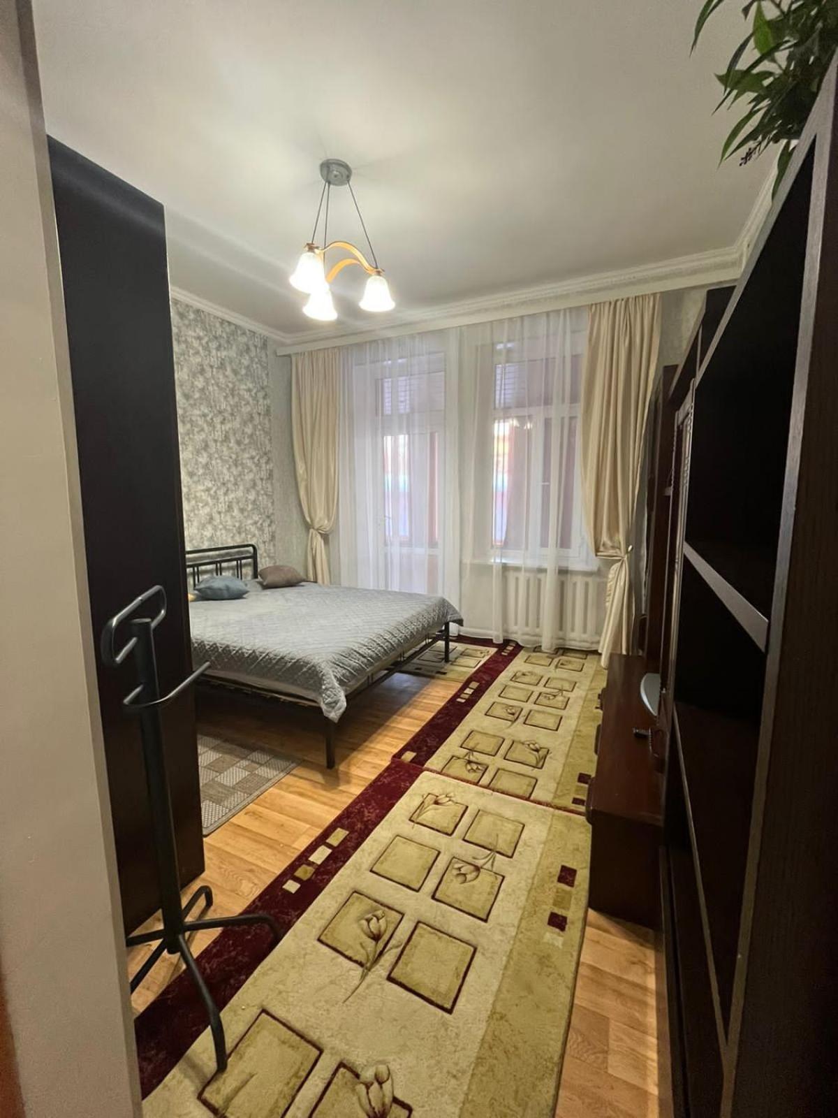 Apartments On Mustafa Ozturk Almaty Rom bilde