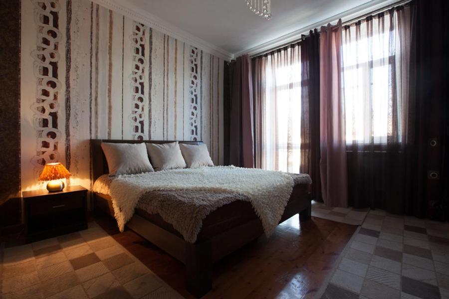 Apartments On Mustafa Ozturk Almaty Eksteriør bilde