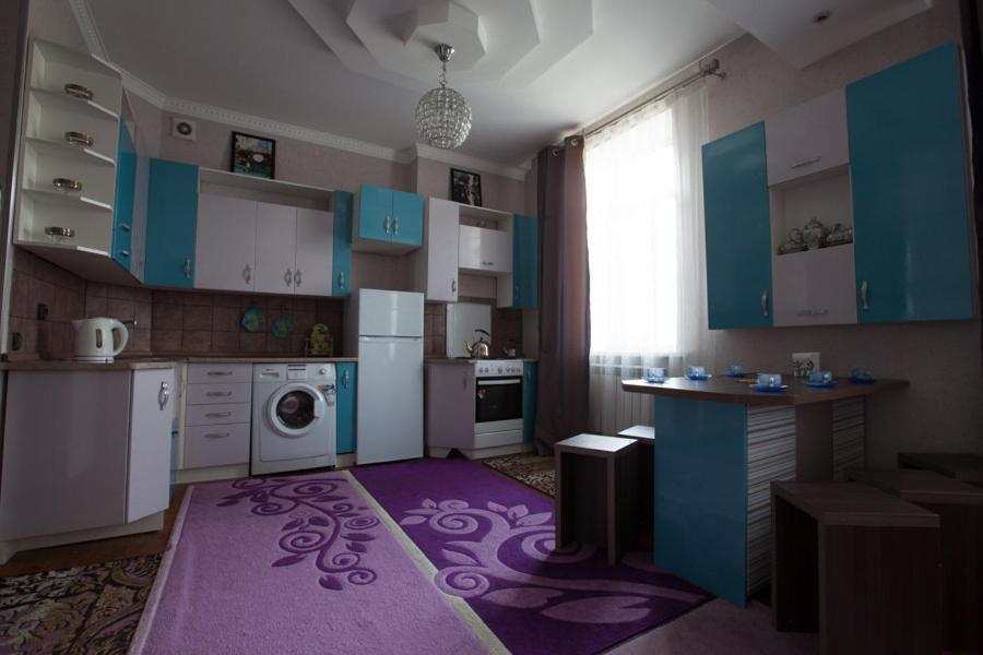 Apartments On Mustafa Ozturk Almaty Eksteriør bilde