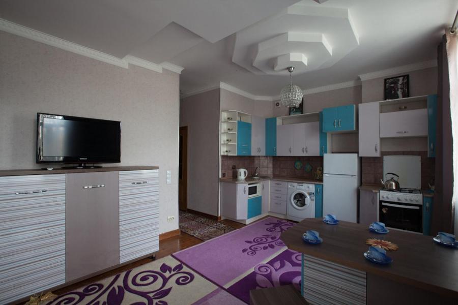 Apartments On Mustafa Ozturk Almaty Eksteriør bilde